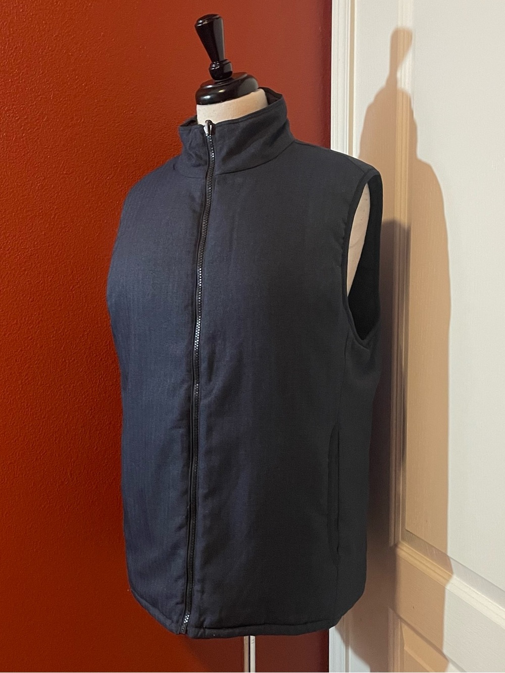 Mack Weldon Men’s Performance Reversible Full Zip Golfing Layering Vest Jacket